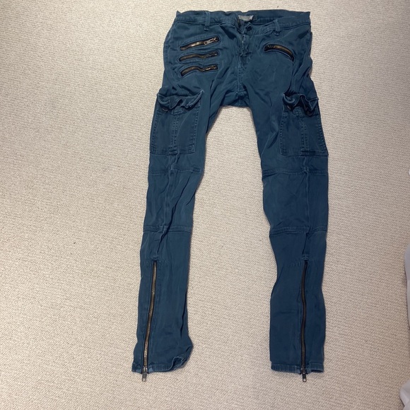J Brand. Size 30. Evergreen - Picture 3 of 4